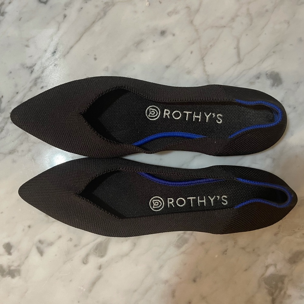 Rothy’s The Point in black
